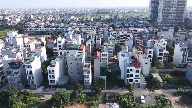 Nhiều khu đất dịch vụ thiếu điện và thiếu nước sạch