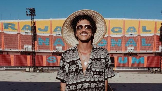Concert Bruno Mars ở Thái thu hút đông nghệ sĩ, fan Việt