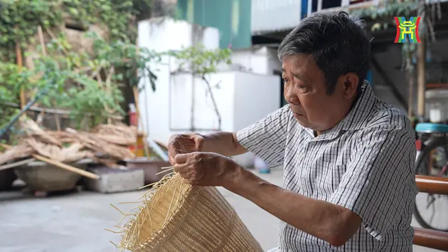 Nghệ nhân Hà Nội: Người đan mây