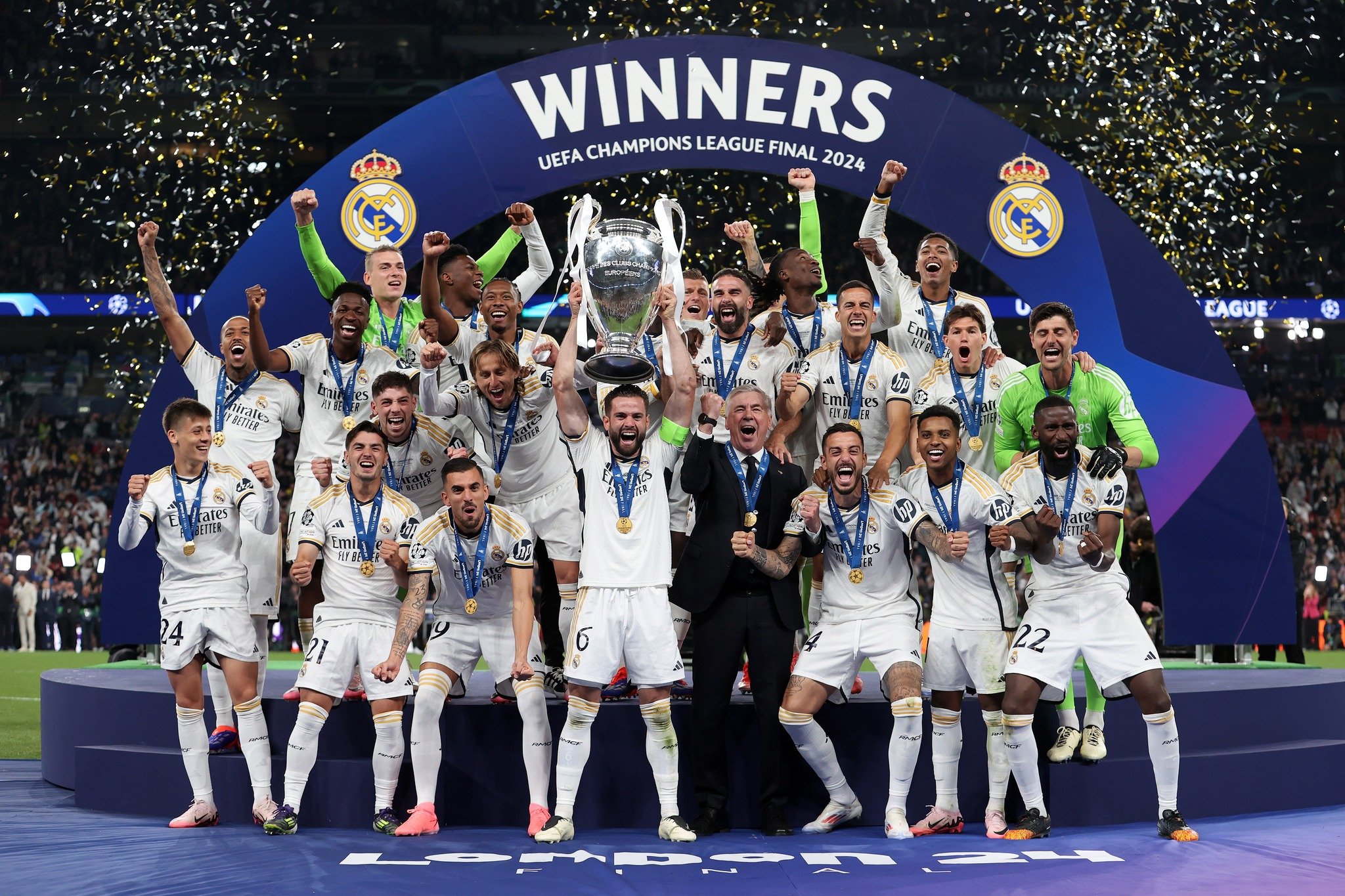 Real Madrid lần thứ 15 vô địch UEFA Champions League