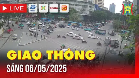 Giờ cao điểm: Giao thông Hà Nội sáng 6/5