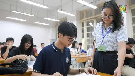 Kỳ thi lớp 10 lớn nhất cả nước bắt đầu