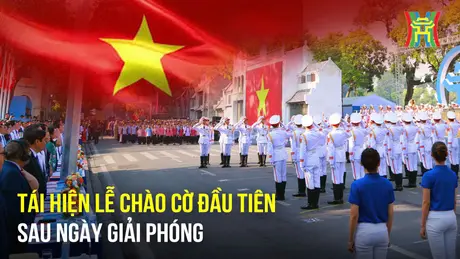 Trang nghiêm tái hiện Lễ chào cờ đặc biệt 10/10/1954