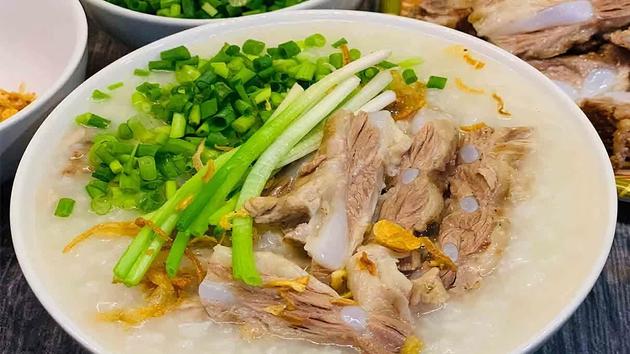 Bữa sáng đủ dưỡng chất với cháo sườn sụn 