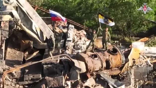 Chiến sự ngày 8/6: Nga kiểm soát khu định cư ở Donetsk