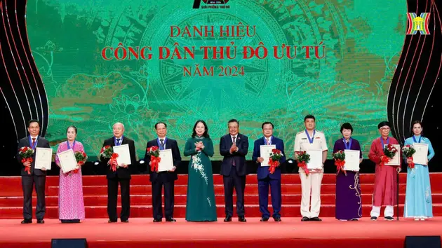 Hà Nội vinh danh 10 Công dân Thủ đô ưu tú 2024