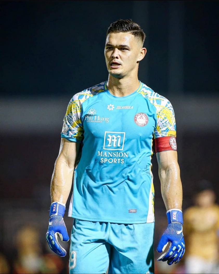 Lý do chưa công bố danh sách ĐTVN: Thủ môn Việt kiều vẫn phải chờ 1 tờ giấy từ FIFA 1 Không được triệu tập lên tuyển, Patrik Lê Giang về châu Âu