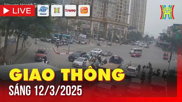 Giờ cao điểm: Giao thông Hà Nội sáng 12/3