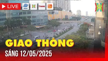 Giờ cao điểm: Giao thông Hà Nội sáng 12/5