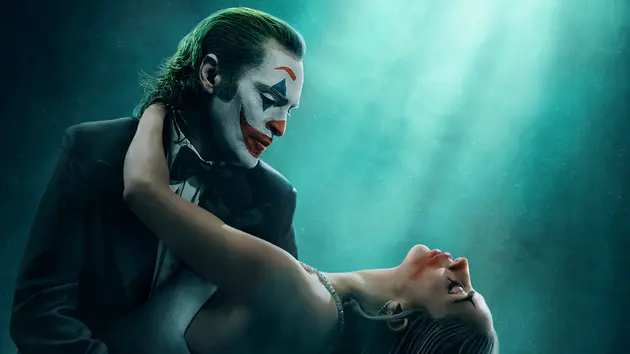Joker 2 tung trailer, tạo hình của Harley Quinn gây bất ngờ
