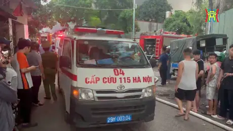 Cháy kho xưởng đường Phúc Diễn, quận Nam Từ Liêm