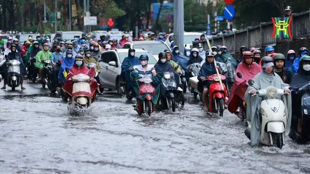 Hà Nội có hơn 40 điểm ngập sau mưa lớn