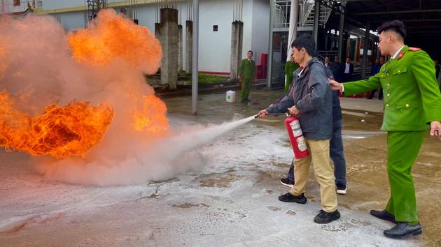 Không nhìn thấy tương lai cho dự án Mũi Đèn Đỏ