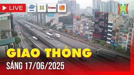 Giờ cao điểm: Giao thông Hà Nội sáng 17/6