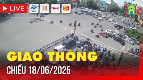 Giờ cao điểm: Giao thông Hà Nội chiều 18/6