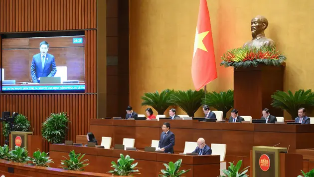 Quốc hội chất vấn Bộ trưởng Tài chính Nguyễn Văn Thắng