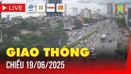 Giờ cao điểm: Giao thông Hà Nội chiều 19/6