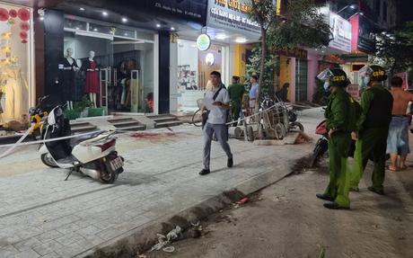 Người đi xây hồ Kẻ Gỗ
