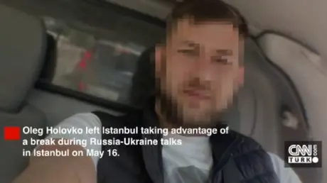 Phiên dịch viên phái đoàn đàm phán Ukraine bỏ trốn khỏi Istanbul