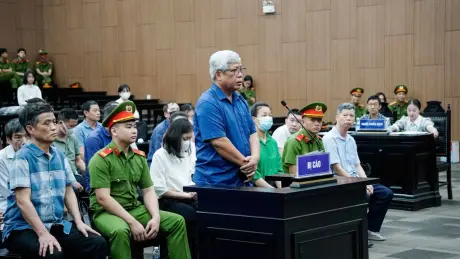 Cựu Thứ trưởng Nguyễn Linh Ngọc lĩnh 3 năm tù