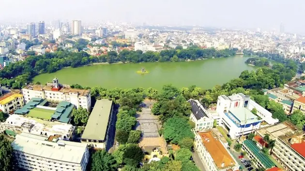 Hai thái cực của cử tri Mỹ khi ông Biden rút lui