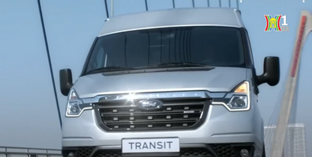 Ford gọi sửa chữa dòng Ford Transit tại Việt Nam