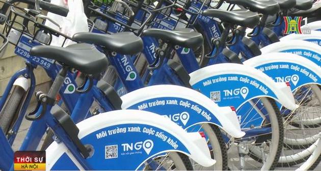 Người dân Hà Nội dần quen đi xe đạp công cộng