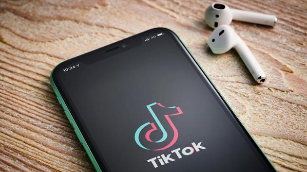 Trí tuệ nhân tạo khiến nhiều nghệ sĩ xóa nhạc khỏi TikTok
