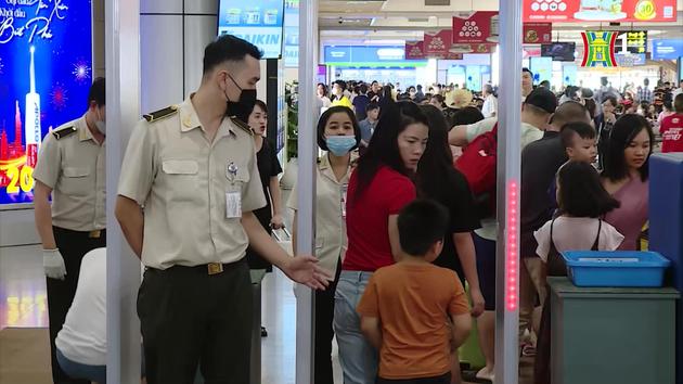 Quận Ba Đình ra mắt 9 điểm trường an toàn giao thông