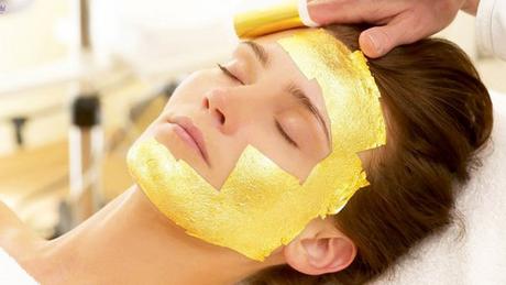 Đắp mặt nạ bằng vàng liệu có 'trẻ hóa' được làn da?