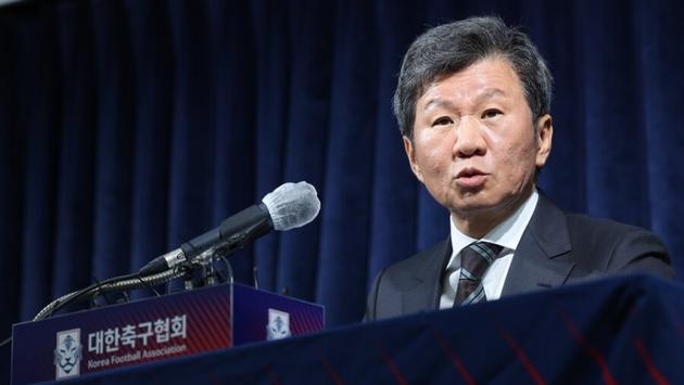 Chủ tịch LĐBĐ Hàn Quốc nguy cơ vướng vào lao lý