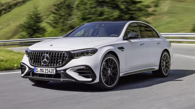 Mercedes ra mắt mẫu xe mới hiệu suất cao