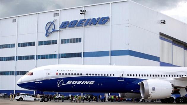 Rắc rối liên tục bủa vây Boeing, cơ hội cho ai?  