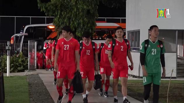 Đội tuyển Việt Nam tập buổi đầu tiên tại Indonesia