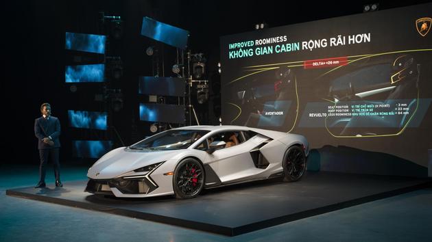 Lamborghini Revuelto giá 44 tỷ ra mắt tại Việt Nam