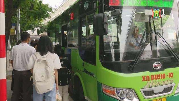 Hà Nội thí điểm vé điện tử thêm 10 tuyến xe buýt