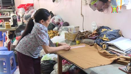 Dù tật nguyền, chị Lương vẫn là thợ may giỏi | Người tốt quanh ta | 29/03/2024