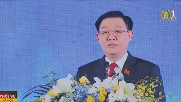 Chủ tịch Quốc hội dự diễn đàn hợp tác Việt Nam - Trung Quốc