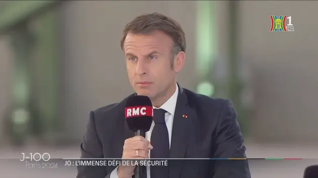 Tổng thống Pháp tự tin về lễ khai mạc Olympic