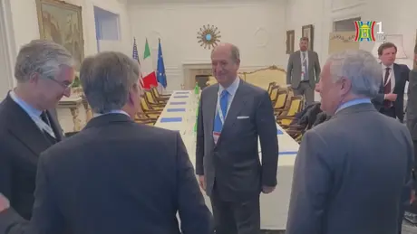 Mỹ và Italy đạt thỏa thuận chống tin tức giả mạo