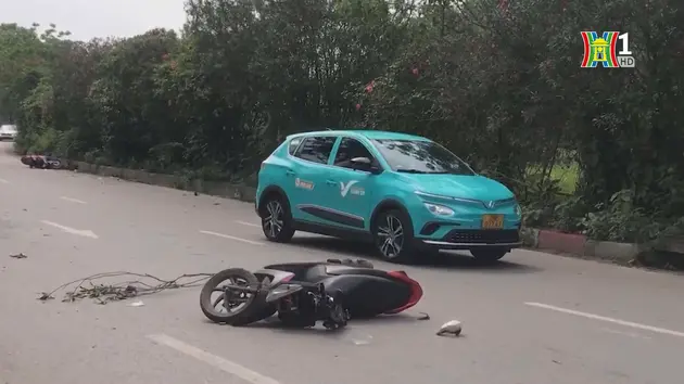 Tai nạn xảy ra liên tiếp trên đường Đại lộ Thăng Long