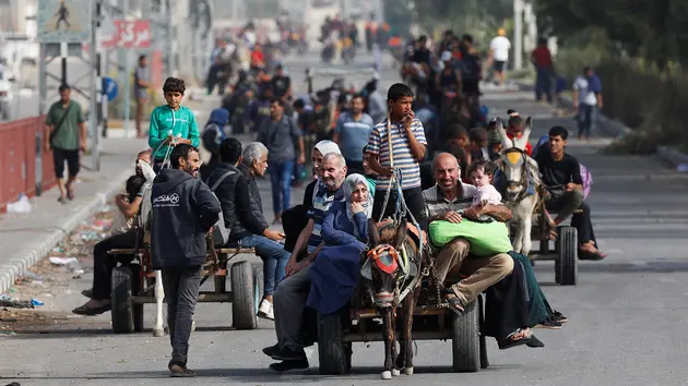 Người dân Palestine di tản trước nguy cơ Israel tấn công Rafah