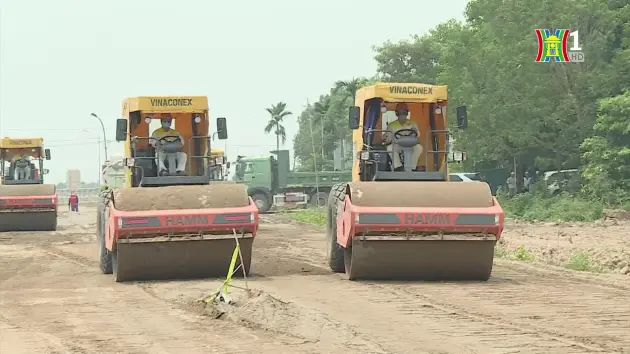 Độc đáo làng nghề 'thêu áo cho vua'