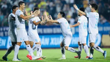 Nam Định giành vé vào bán kết cúp Quốc gia