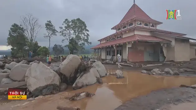 Lũ lụt, lở đất ở Indonesia khiến hơn 50 người thiệt mạng