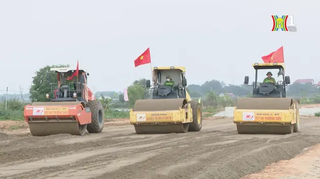 Ăn vặt đêm ở Hà Nội