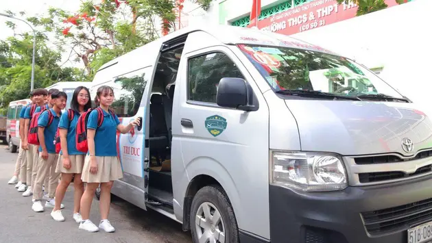 Thanh niên cướp dây chuyền giữa ban ngày