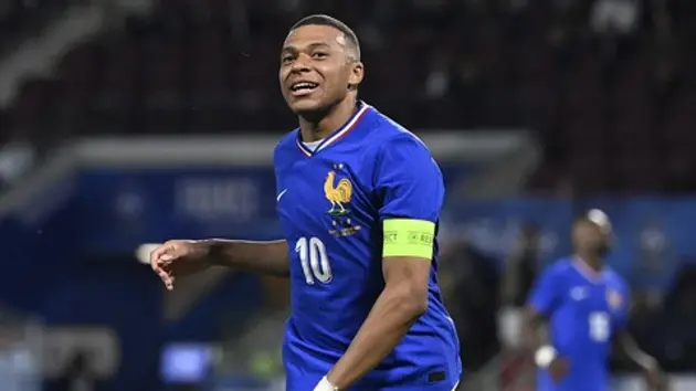 Mbappe tỏa sáng trong màu áo đội tuyển Pháp