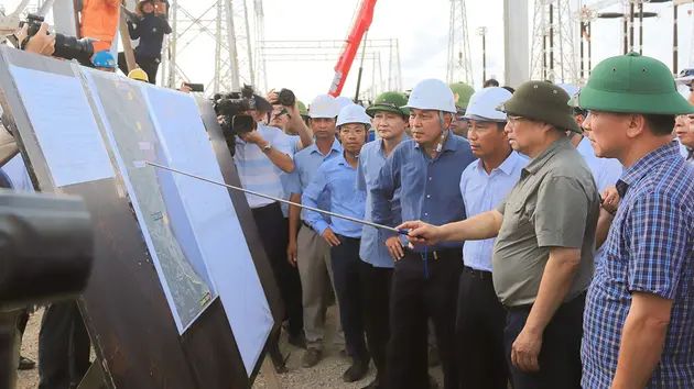 Thủ tướng thăm dự án Đường dây 500kV mạch 3