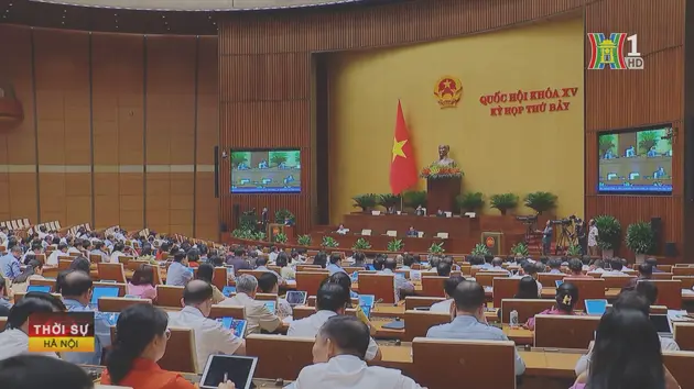 Người dân nên làm thủ tục đổi sổ đỏ theo mẫu mới